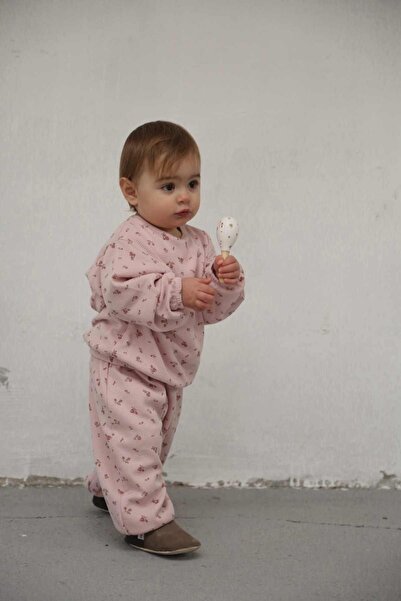 OhlalaKoala Pink Floral Printed Baggy Suit