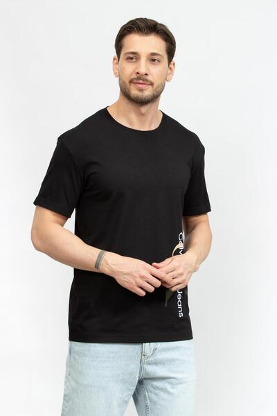 Calvin Klein Erkek Marka Logolu Pamuklu Günlük Kullanım Siyah T-Shirt J30J324783-BEH