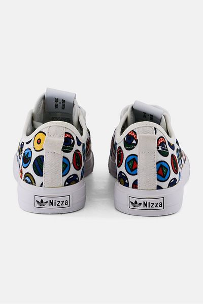 adidas حذاء Nizza RF برباط للأنشطة الخارجية للأولاد من Kids Boy، أبيض