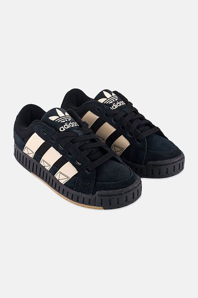 adidas Kids Boy LWST Lace Up Outdoor Shoes, Black