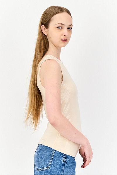 Esprit بلوزة نسائية بدون أكمام معدنية بأكمام واحدة ورقبة غير متماثلة، لون بيج