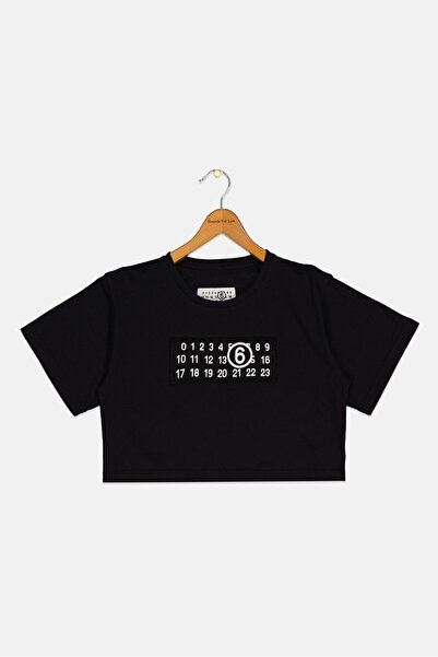 Maison Margiela تي شيرت مطبوع عليه رسومات للبنات الصغار بأكمام قصيرة، أسود