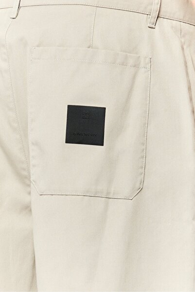Givenchy Men Solid Chino Shorts, Grey