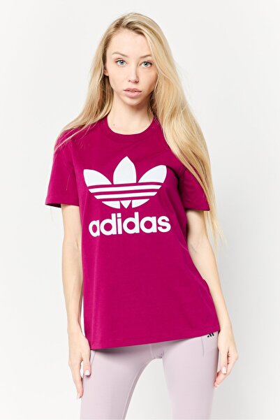 adidas تي شيرت نسائي رياضي بأكمام قصيرة مناسب للأنشطة الخارجية، أرجواني