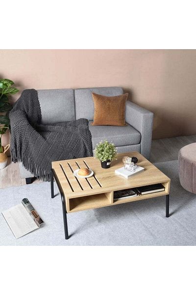 Orient A coffee table that adds a luxurious touch to your home decor.