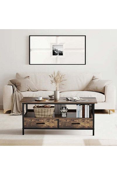 Orient A coffee table that adds a luxurious touch to your home decor.