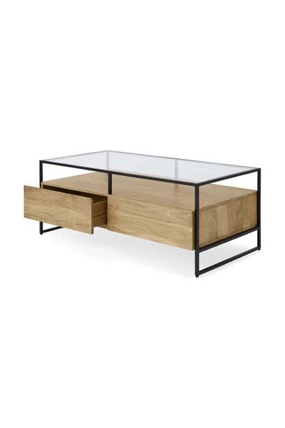 Orient A coffee table that adds a luxurious touch to your home decor.