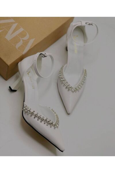 ALNASER MODA Pantofi de damă din satin argintiu cu detaliu de piatră în față