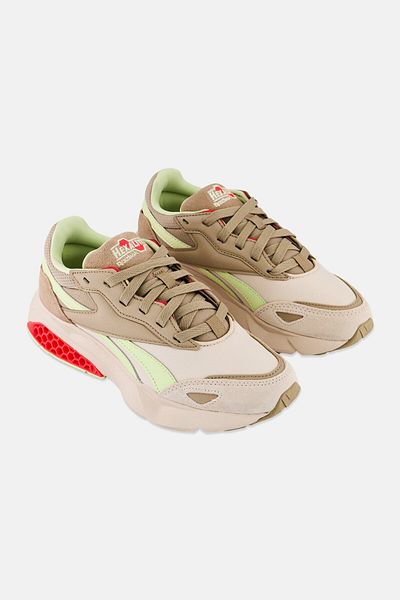 Reebok Women Hexalite Legacy 1,5 Lace Up Running Shoes, Beige