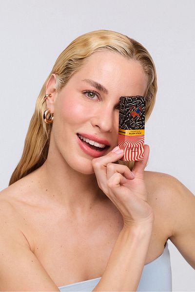 2wins Legendary Glow Blush Stick - Cherry Pop