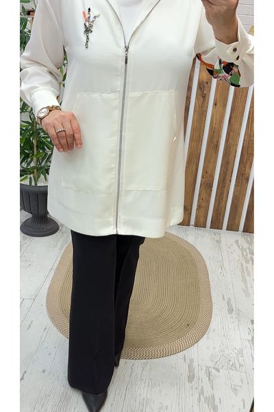 Meryemce Butik ȘAPCĂ SPECIAL DESIGN WEAR OUT (cu model pe spate)