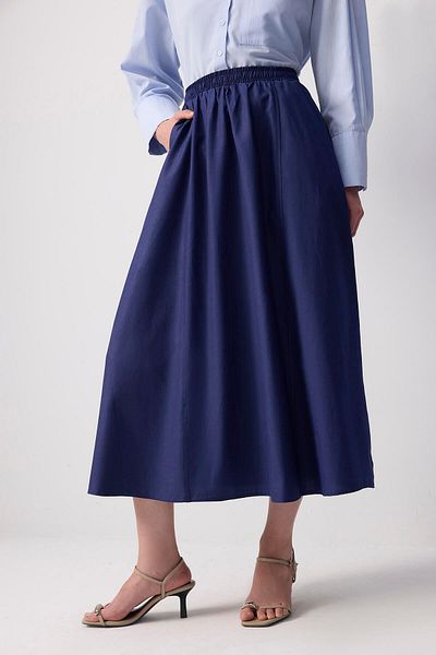 Touché Privé Belted Woven Skirt
