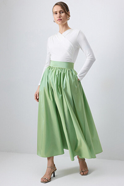 Touché Privé Taffeta Skirt with Belt
