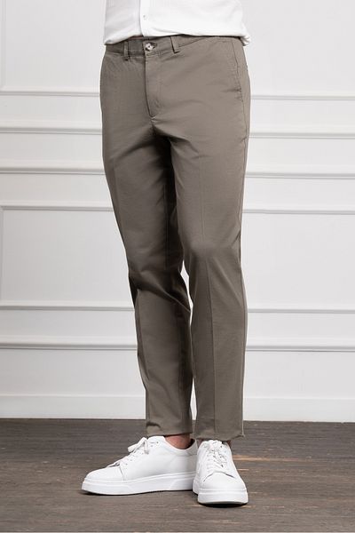 Morven Men's Green Dynamic Fit Chino Trousers