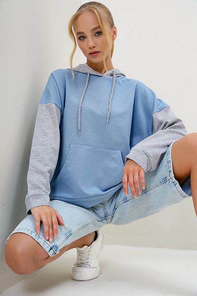 Trend Alaçatı Stili Dámská modrá žebrovaná mikina Color Block Oversize s kapucí ALC-X4977
