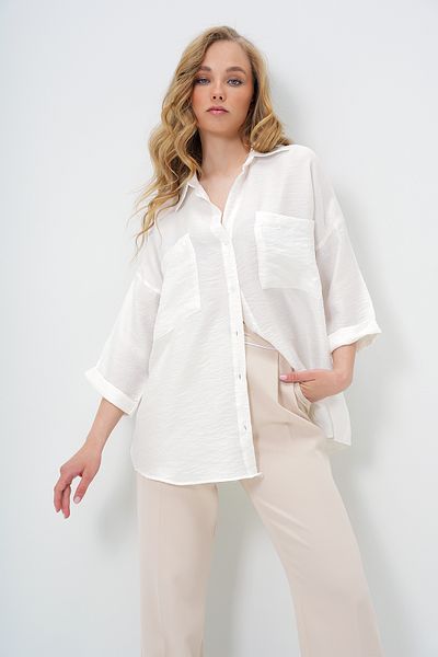Trend Alaçatı Stili Koszula damska oversize z podwójną kieszenią, biała, tkana Alc-X13960