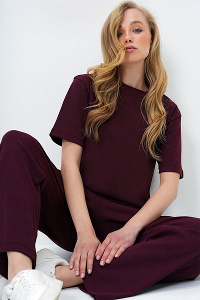 Trend Alaçatı Stili Burgunderrotes Damen-Set mit Rundhalsausschnitt, kurzen Ärmeln, Strickbluse und Palazzo-Hose Alc-X13878