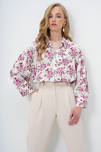 Trend Alaçatı Stili Kadın Pembe Çiçekli Balon Kol Desenli Baskılı Viscon Dokuma Gömlek Alc-X9654