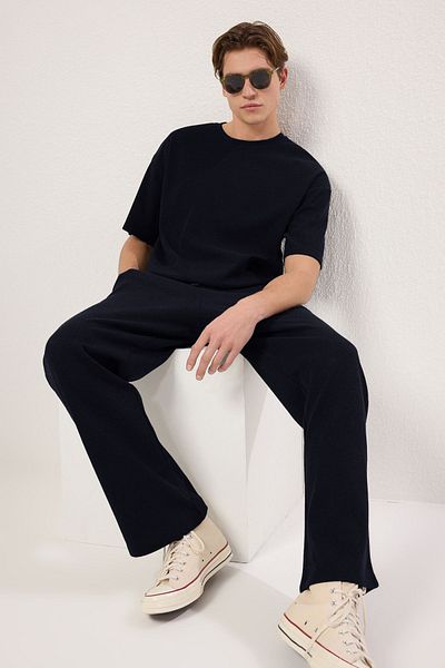 Trendyol Collection Indigofarbenes Oversize-/Wide-Cut-Trainingsanzug-Set mit Struktur TMNSS25EM00010