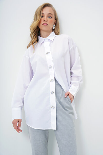Trend Alaçatı Stili Dámská oversize popelínová košile s bílým kamenem ALC-X13934