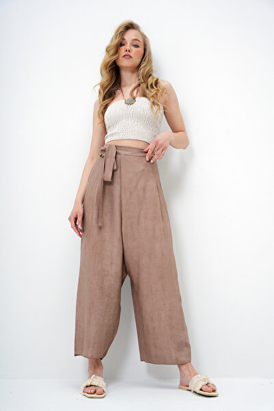 Trend Alaçatı Stili Women's Brown Lacing Detailed Shalwar Cut Aerobin Trousers Alc-X13896