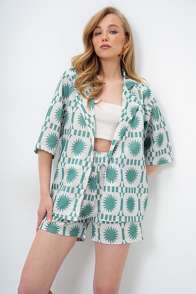 Trend Alaçatı Stili Women's Green Jacket Collar Patterned Shirt and Double Pocket Shorts Set Alc-X14131