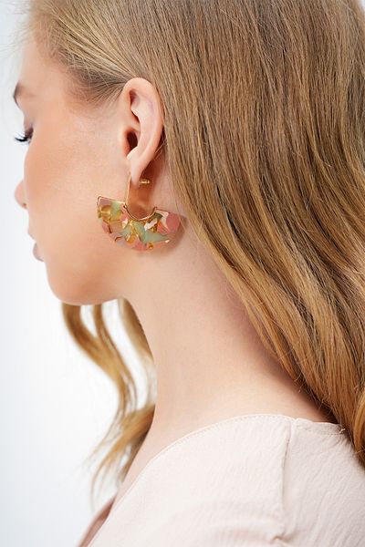 Trend Alaçatı Stili Women's Powder Pink Fan Patterned Gold Earrings Alc-X14022