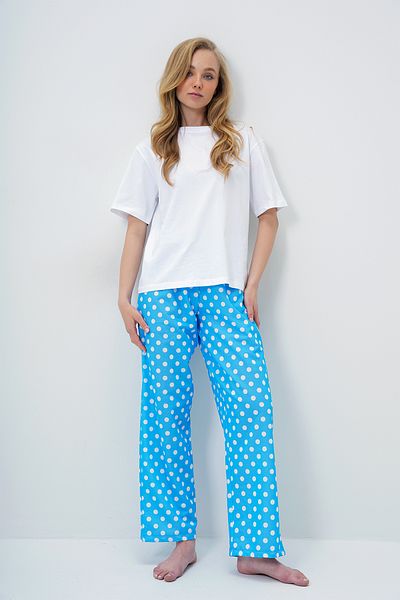 Trend Alaçatı Stili Set de pijamale de bază cu decolteu albastru și pantaloni cu model de buline PJM-X13909