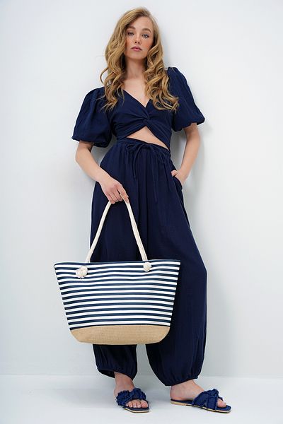 Trend Alaçatı Stili Women's Navy Blue White Straw Sole Maxi Size Striped Beach Bag Alc-X14005