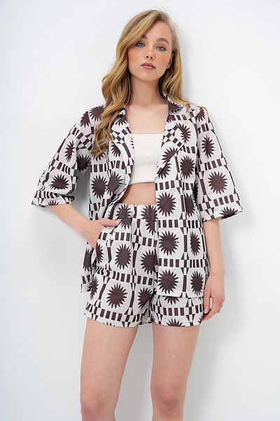 Trend Alaçatı Stili Women's Brown Jacket Lapel Patterned Shirt and Double Pocket Shorts Set Alc-X14131