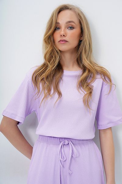 Trend Alaçatı Stili Women's Lilac Crew Neck Short Sleeve T-Shirt and Pants Set Alc-X14069