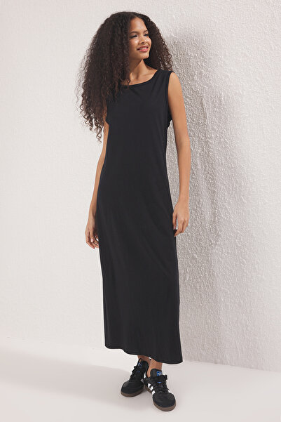 Trendyol Modest Black-Beige Unlined Plain Knitted Hijab Dress Tctss25Eb00142