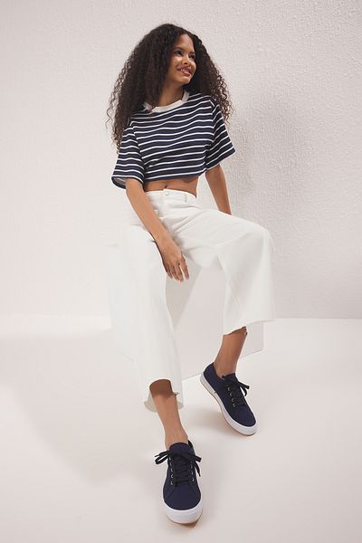TRENDYOL SHOES Dunkelblaue Unisex-Schnürsneaker TAKSS25SN00056