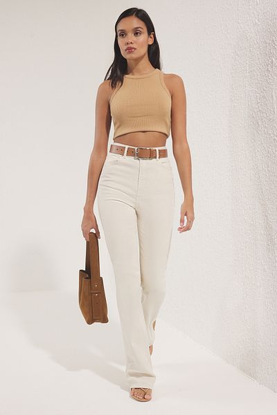 Trendyol Collection Ecru-Schlagjeans – hohe Taille – TWOSS25JE00101