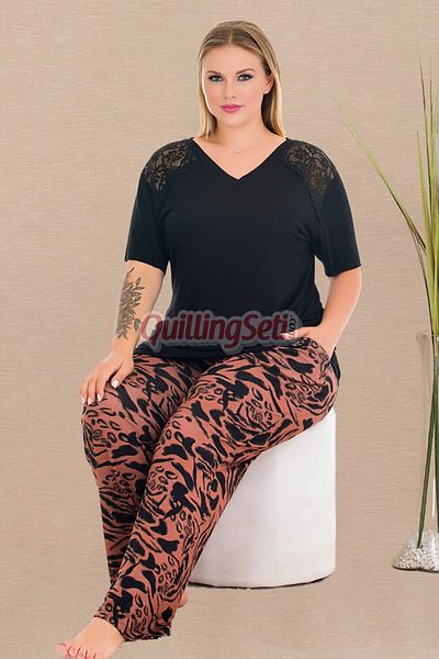 quilling Black Color and Pattern 11017 Short Sleeve Women Plus Size Mother Pajamas Set