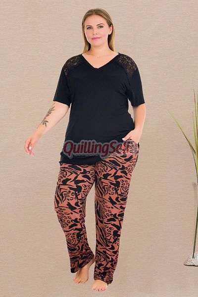 quilling Black Color and Pattern 11017 Short Sleeve Women Plus Size Mother Pajamas Set