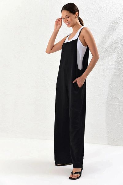 bacc Women's Black Strappy Double Pocket Maxi Length Relaxed Cut Jumpsuit Bcbsk-25700-K5448