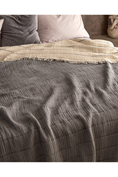 Madame Coco Carolines Çift Kişilik Pamuklu Yatak Örtüsü - Gri