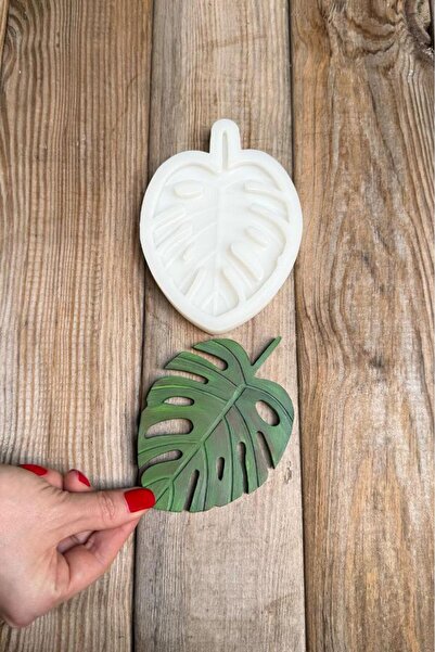 rufus concept Monstera Small Silicone Tray Mold