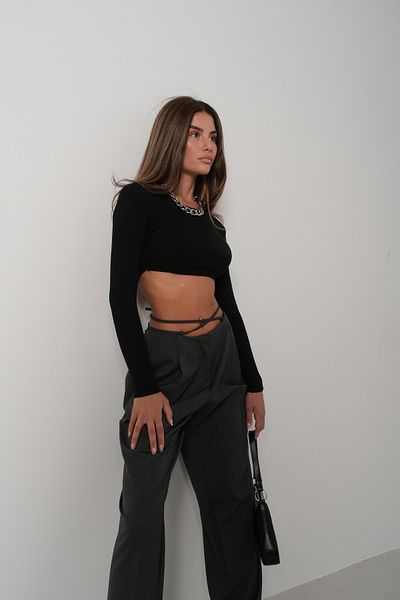 Black Fashion Bluză Neagră Tricotaj Crop - Model de bază