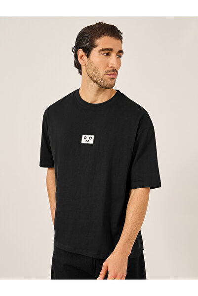 Styli Embroidered Badge Detail Cotton Oversized T-Shirt