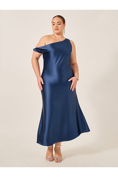 Styli Plus Size Asymmetric Neck Satin A-Line Maxi Dress
