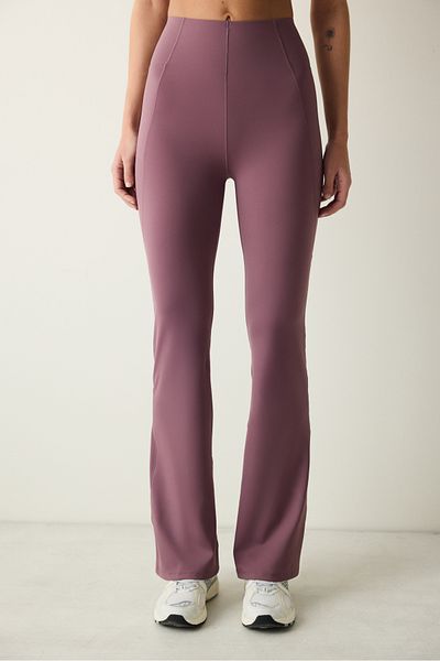 Penti Pflaumenfarbene Spanisch-Leggings mit hoher Taille und Taschen