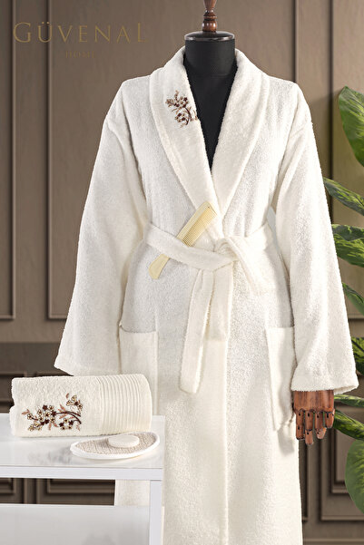 Güvenal Silk 10 Piece Embroidered Bathrobe Set |   Bathrobe Set |   Dowry Set |   Towel |   Towel & Towel Set
