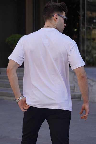 Madmext Ανδρικό μπλουζάκι 6111 σε λευκό στάμπα πάνω από Fit