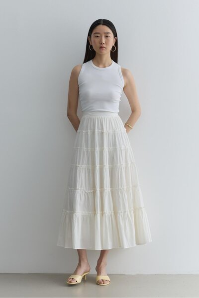 Fahhar Layered Skirt White