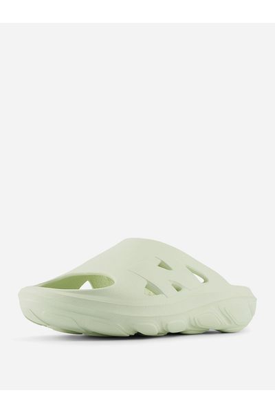 New Balance Fresh Foam Arishi Sneakers