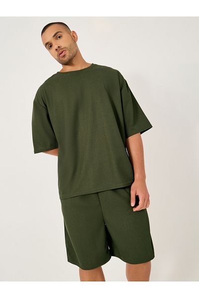 Styli Solid Textured Knit Oversized Streetwear T-Shirt and Shorts Set