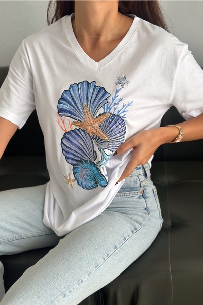 FEMELLE Women's White V-Neck Large Size Starfish Sequin Sequin Embroidered 100% Cotton T-Shirt