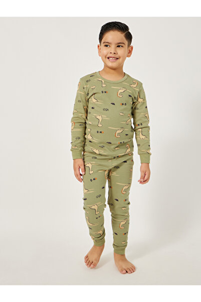 Styli All-Over Print Round Neck T-Shirt and Pyjama Set